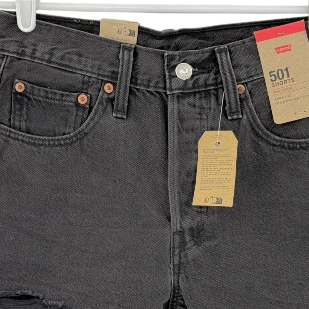 Levi's 501 Women's Frayed Hem Button Fly High Rise Black Denim Shorts Sz‎ 26 NWT - Picture 3 of 11